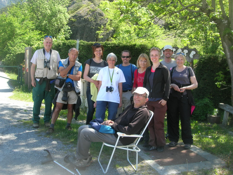 Ces personnes ont participé au comptage de printemps des marmottes du site d'Eygliers Mont-Dauphin